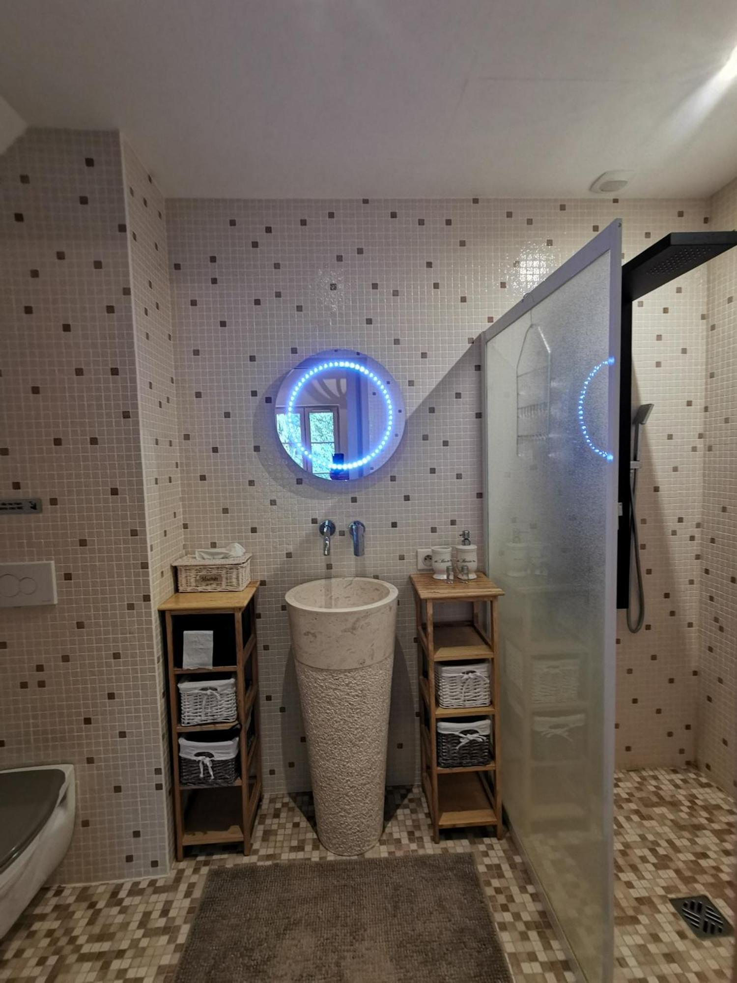 Le Petit Moulin Bed & Breakfast Faverelles Room photo